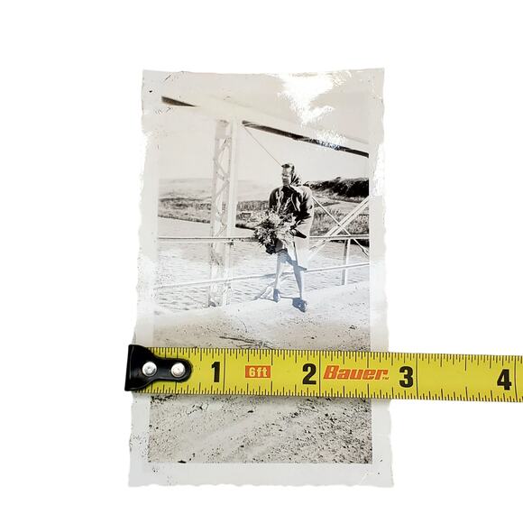 Vtg Lady Posing on Bridge Original Monochrome Photography Found - Picture 3 of 4